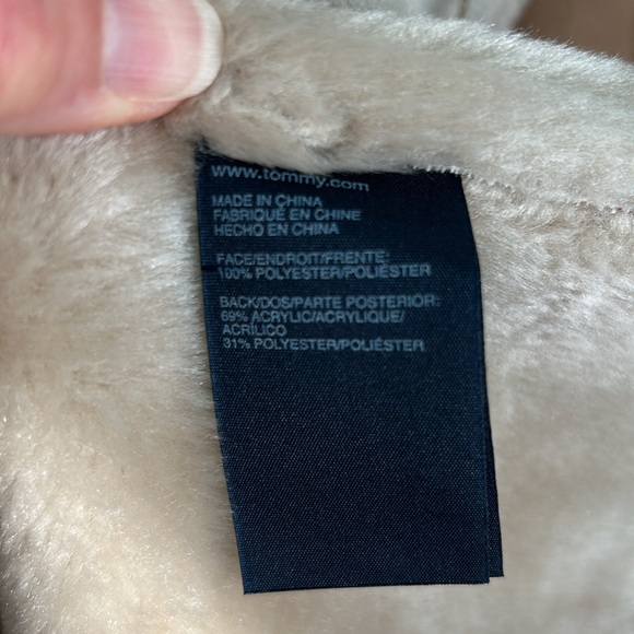 Tommy Hilfiger ladies coat, Lg, excellent condition! - Picture 7 of 8